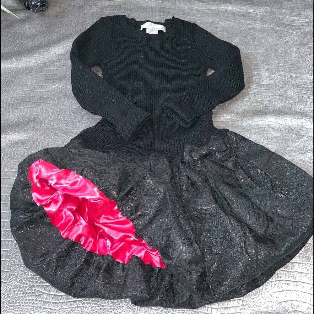Eye catching ; black festive girls bubble dress.